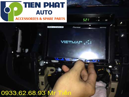 lắp màn hình dvd pioneer tích hợp bản đồ việt map zin theo xe fortuner 2016 tai tp hcm